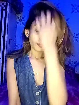 zoya khan25 online show from 03.11.25