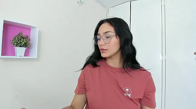 ASIAM BRUNET online show from 02.04.25