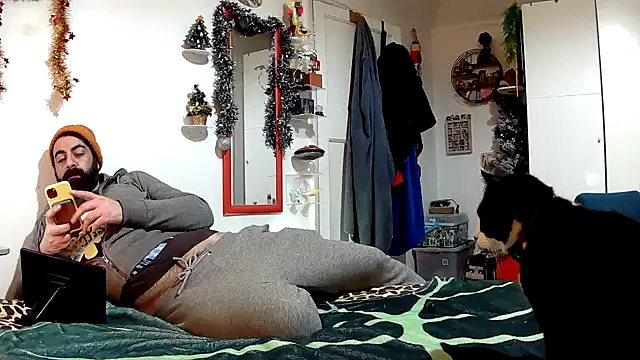 Snapshot of lextalon chatting on 12.22.24 lextalon online show from 12.22.24