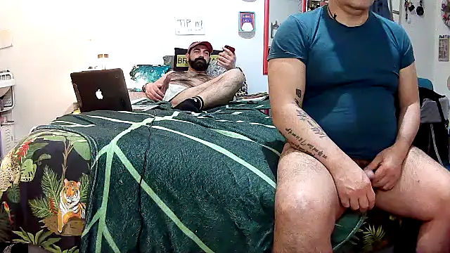 Snapshot of lextalon chatting on 02.16.25 lextalon online show from 02.16.25