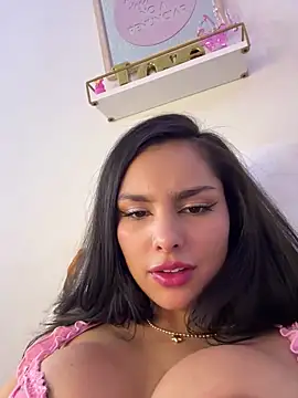 Snapshot of Maddy_Rouse_ chatting on 03.17.25 Maddy Rouse online show from 03.17.25