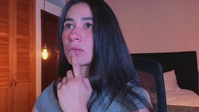 ChloeTurner  online show from 02.17.26