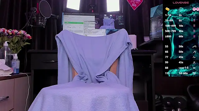 Raissa sky26 online show from 04.20.26