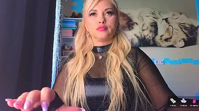 Snow Goddess online show from 05.17.26