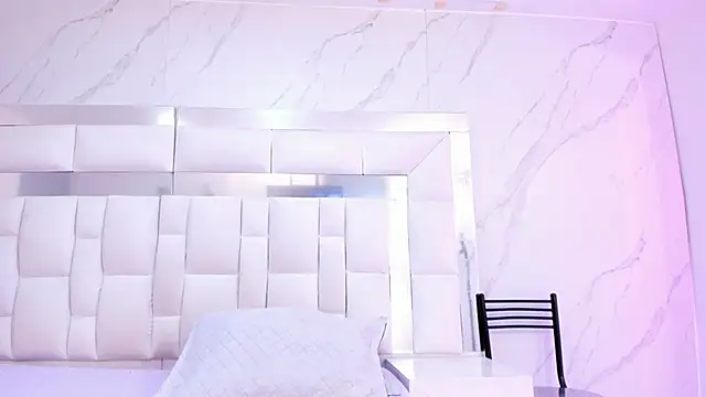 BritneyCollins online show from 11.20.25