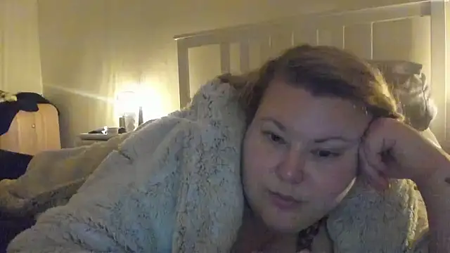 Busty-BBW-Emilie online show from 01.21.25