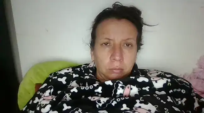 Snapshot of milfevha chatting on 03.13.25 milfevha online show from 03.13.25