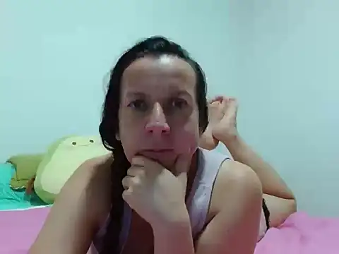 Snapshot of milfevha chatting on 01.12.26 milfevha online show from 01.12.26