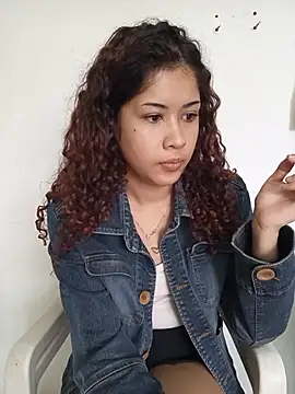 Snapshot of Caccau_scorpion chatting on 10.07.25 Caccau scorpion online show from 10.07.25