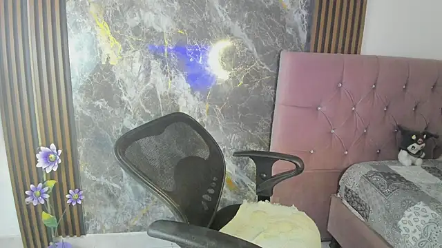 Snapshot of nicol_jone1 chatting on 06.02.26 nicol jone1 online show from 06.02.26