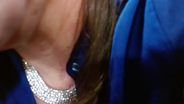 MelaniaKnauss online show from 01.06.25