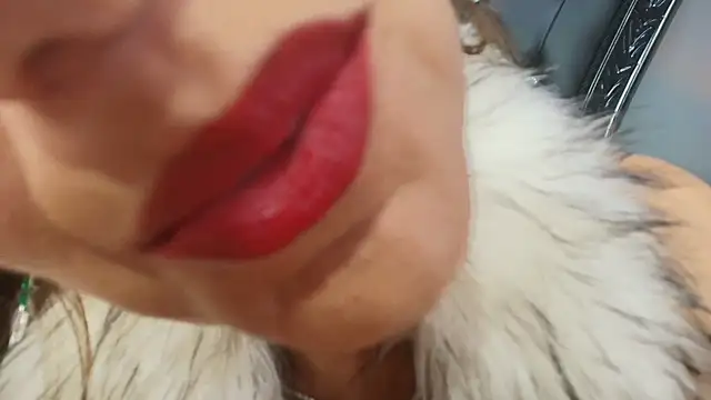 MelaniaKnauss online show from 02.28.25