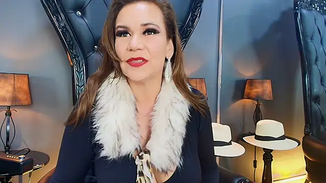MelaniaKnauss online show from 03.18.25