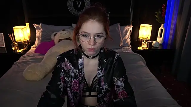 Snapshot of Sasha_Exclusive chatting on 01.31.25 Sasha Exclusive online show from 01.31.25