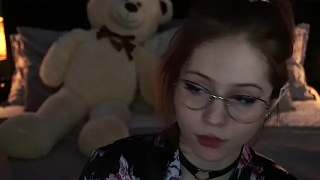 Snapshot of Sasha_Exclusive chatting on 02.09.25 Sasha Exclusive online show from 02.09.25