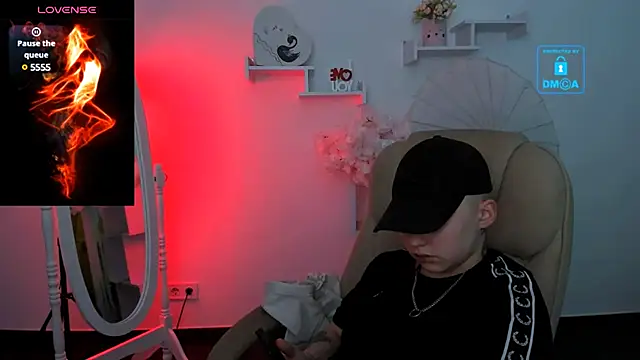 Snapshot of Dolly__Queen_ chatting on 01.23.25 Dolly Queen online show from 01.23.25