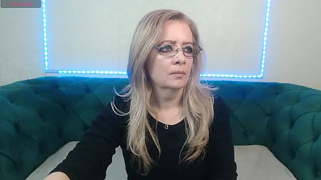 IvanaCharm online show from 03.01.25