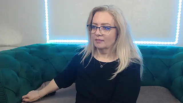 Snapshot of IvanaCharm chatting on 05.12.26 IvanaCharm online show from 05.12.26
