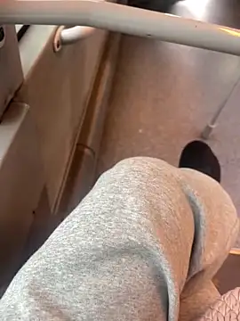 Snapshot of luna_14 chatting on 10.30.25 luna 14 online show from 10.30.25