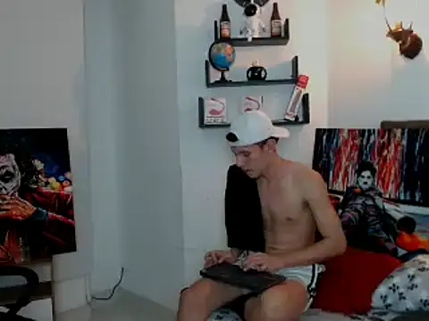 flowers18 online show from 02.01.25