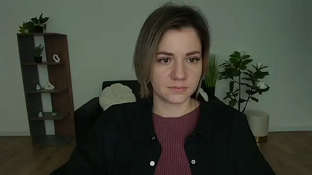 Snapshot of MariaSttone chatting on 12.03.24 MariaSttone online show from 12.03.24