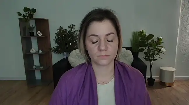 Snapshot of MariaSttone chatting on 01.15.25 MariaSttone online show from 01.15.25