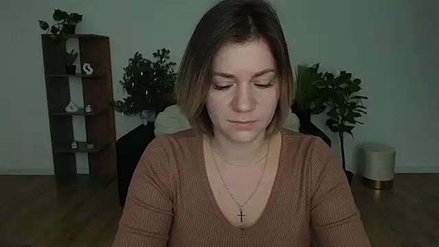 Snapshot of MariaSttone chatting on 01.27.25 MariaSttone online show from 01.27.25