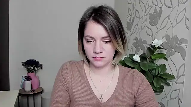 Snapshot of MariaSttone chatting on 02.27.25 MariaSttone online show from 02.27.25