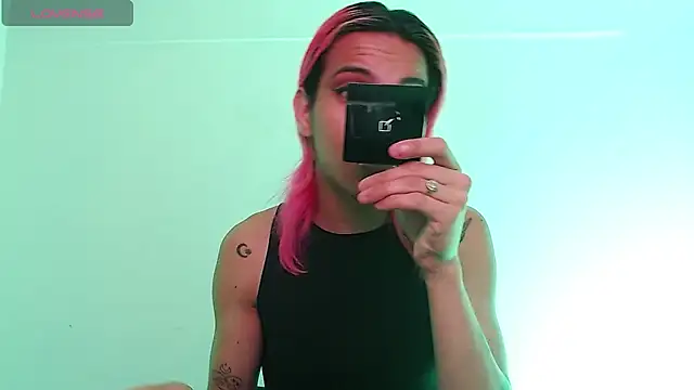 Snapshot of Jace_Quinn chatting on 12.01.24 Jace Quinn online show from 12.01.24