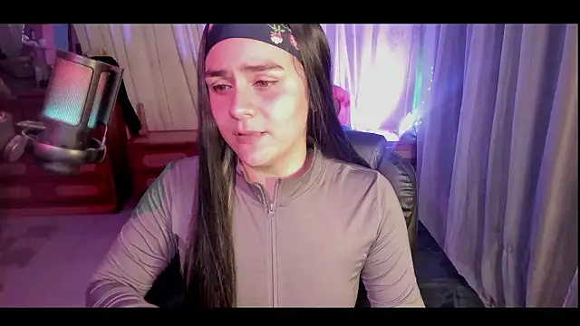 isabelacooperr online show from 02.10.26