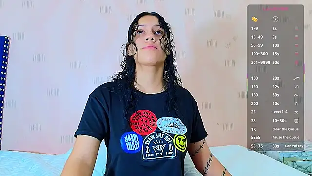 Snapshot of realshy-Stepsis chatting on 02.14.25 realshy-Stepsis online show from 02.14.25