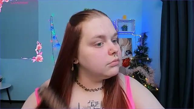 Snapshot of Crow_Diam0nd chatting on 12.20.24 Crow Diam0nd online show from 12.20.24