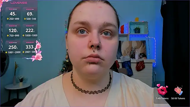 Snapshot of Crow_Diam0nd chatting on 12.25.24 Crow Diam0nd online show from 12.25.24