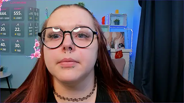 Snapshot of Crow_Diam0nd chatting on 12.28.24 Crow Diam0nd online show from 12.28.24