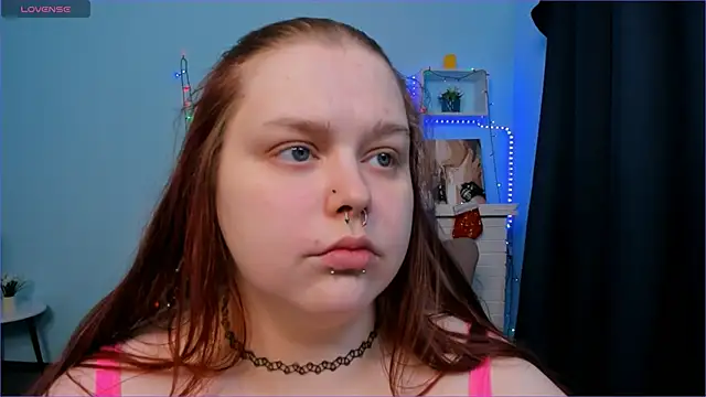 Snapshot of Crow_Diam0nd chatting on 12.29.24 Crow Diam0nd online show from 12.29.24