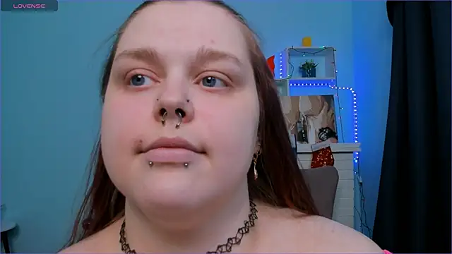 Snapshot of Crow_Diam0nd chatting on 12.30.24 Crow Diam0nd online show from 12.30.24