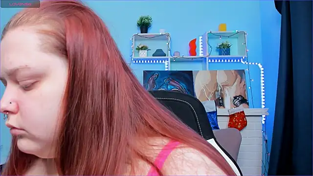 Snapshot of Crow_Diam0nd chatting on 12.31.24 Crow Diam0nd online show from 12.31.24