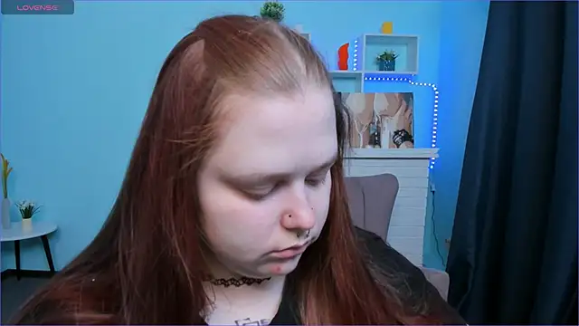 Snapshot of Crow_Diam0nd chatting on 01.11.25 Crow Diam0nd online show from 01.11.25