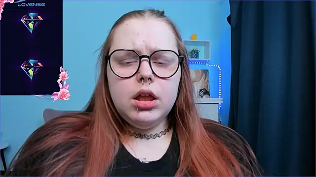 Snapshot of Crow_Diam0nd chatting on 01.25.25 Crow Diam0nd online show from 01.25.25