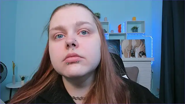 Snapshot of Crow_Diam0nd chatting on 02.03.25 Crow Diam0nd online show from 02.03.25