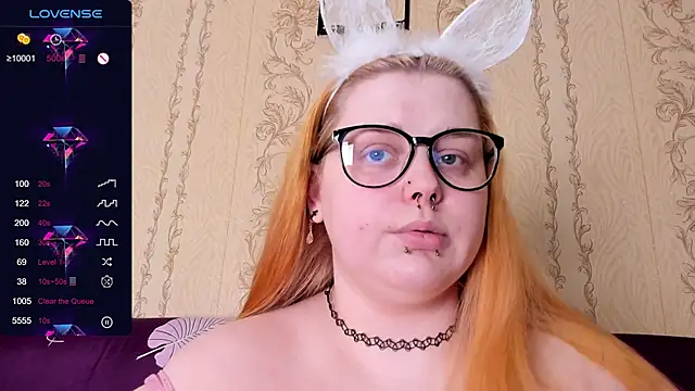 Snapshot of Crow_Diam0nd chatting on 02.08.26 Crow Diam0nd online show from 02.08.26