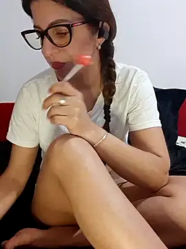 Sofia loren69 online show from 09.10.25