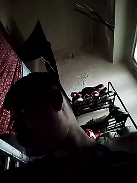 Snapshot of Vinay-kumar89 chatting on 10.26.25 Vinay-kumar89 online show from 10.26.25