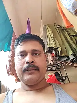 Snapshot of Vinay-kumar89 chatting on 12.21.25 Vinay-kumar89 online show from 12.21.25