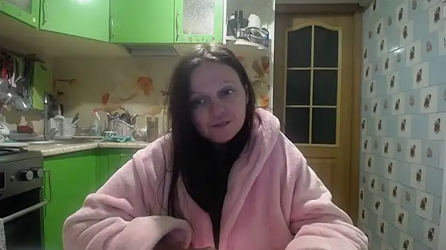 Snapshot of CatMelissa chatting on 09.26.25 CatMelissa online show from 09.26.25