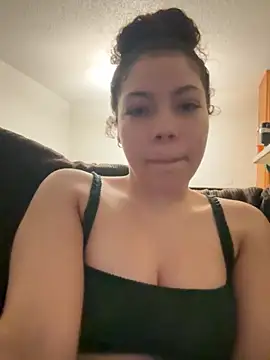 Snapshot of ladylavish chatting on 04.04.26 ladylavish online show from 04.04.26