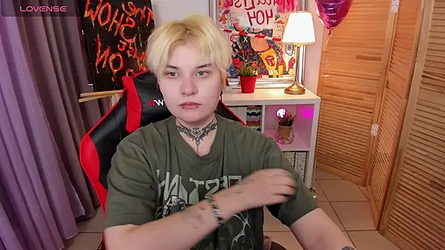 mekurisu online show from 02.28.25