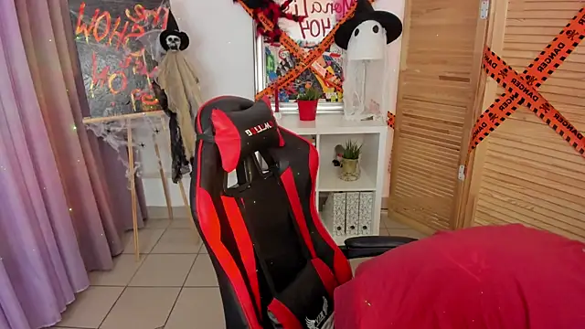 mekurisu online show from 10.21.25