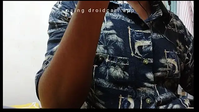 Snapshot of Awesomehotboy chatting on 12.21.24 Awesomehotboy online show from 12.21.24