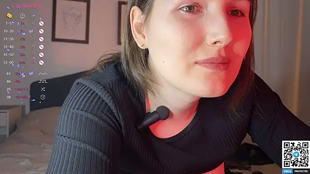 Maria Bowie online show from 02.27.25